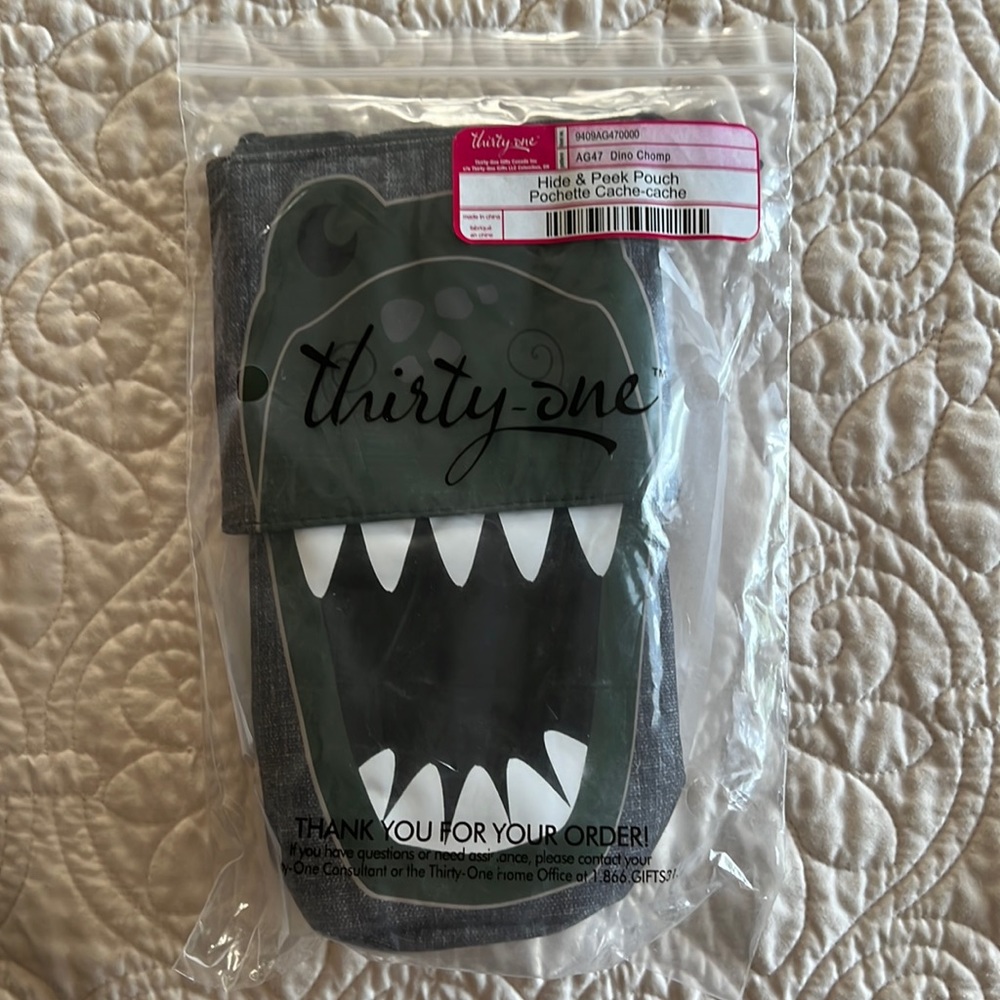 New Thirty-One Dinosaur Hide & Seek Pouch